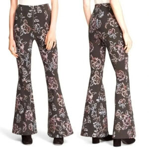 Free People Born To Be Wild Grey Floral High Rise Flare Bell Bottom Pants Size 4
